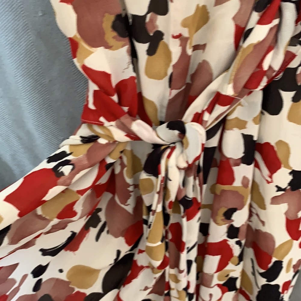 Dress - Picture 5 of 6